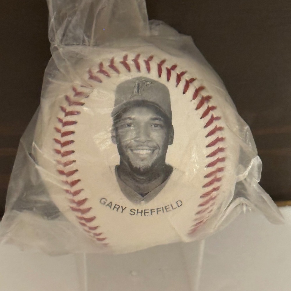 Chevron Baseball Gary Sheffield Florida Marlins 1994 Team Stars Original Pack